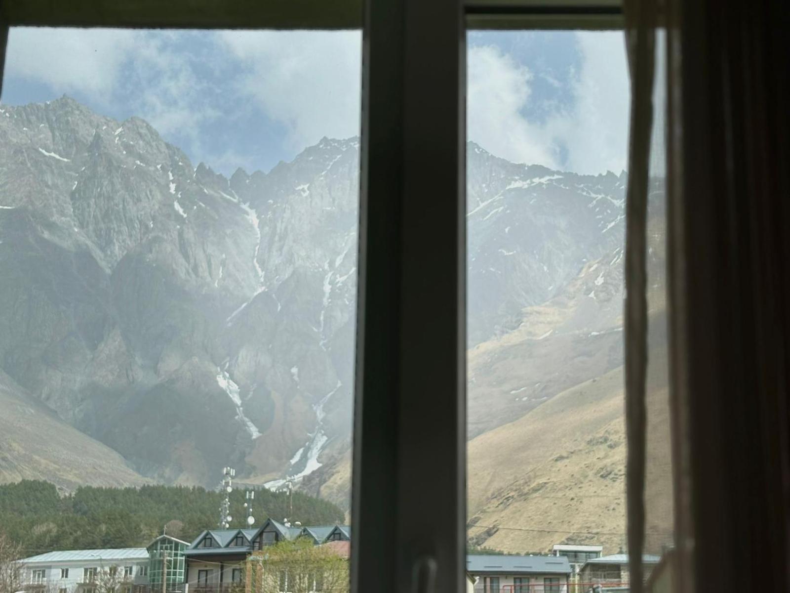 Geo Inn Stepancminda Exteriér fotografie
